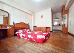 Blk 833 Hougang Central (Hougang), HDB Executive #630460351